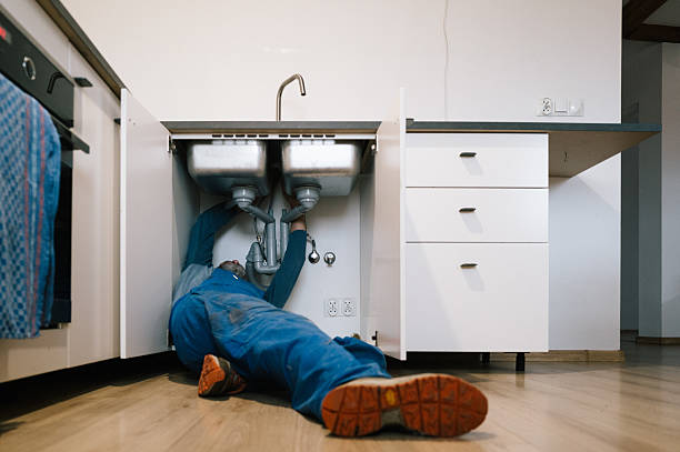 Professional Drain Cleaning technician working in Cresson, TX